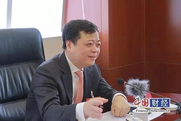 全國政協(xié)常委南存輝：建議中企貿(mào)易未動、商標(biāo)先行