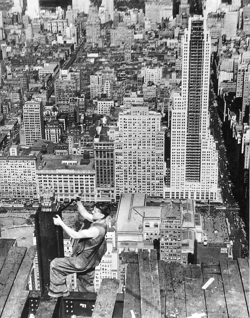 Lewis Hine：一位攝影師的“摩登時(shí)代”